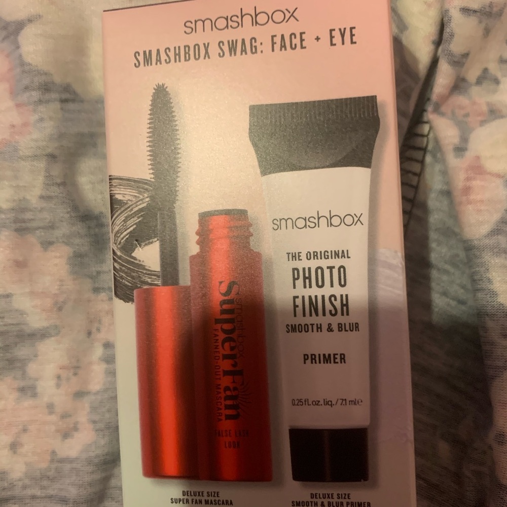 Smashbox duo
